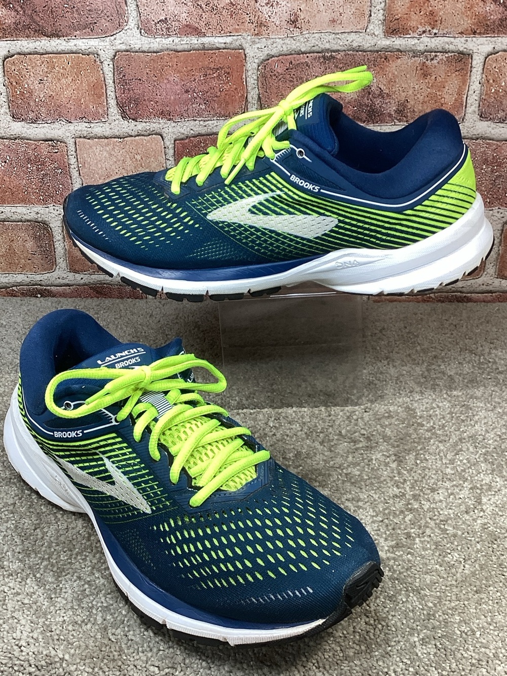 Brooks Launch 5 Men’s running shoes sneakers size 10